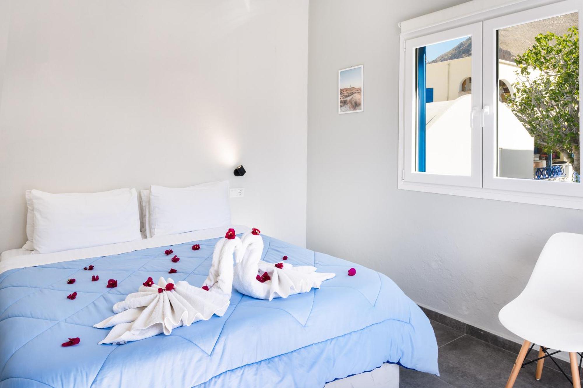 Apartmán Aegean Blue Santorini Perissa Exteriér fotografie